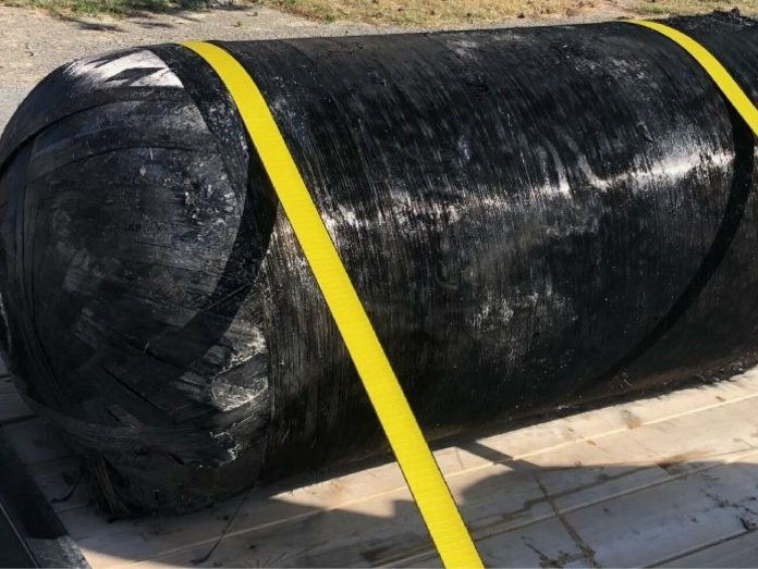 na-ferme-v-shtate-vashington-upal-fragment-rakety-spacex