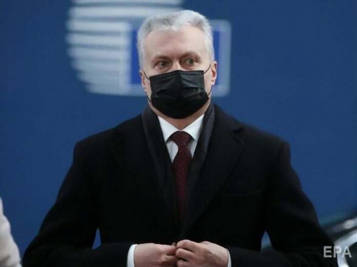prezident-litvy-soglasilsya-s-utverzhdeniem-chto-putin-yavlyaetsya-ubijtsej