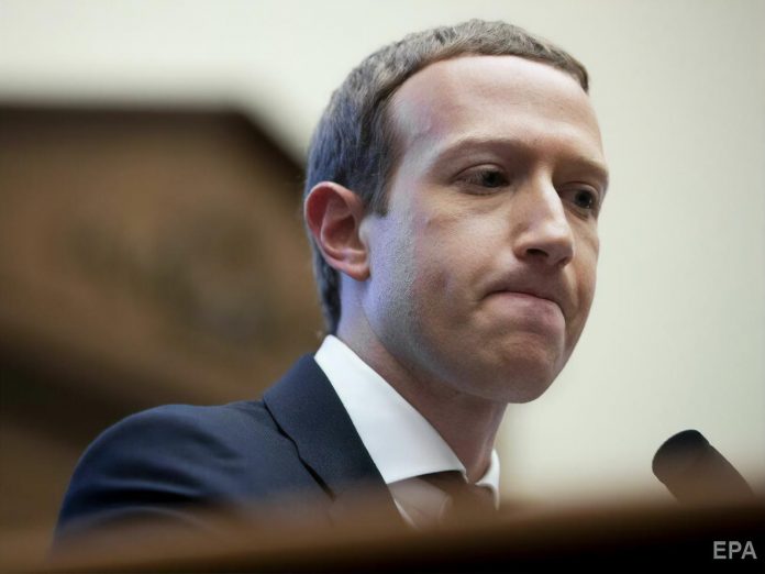 sredi-obnarodovannyh-hakerami-lichnyh-dannyh-polzovatelej-facebook-okazalsya-telefon-tsukerberga