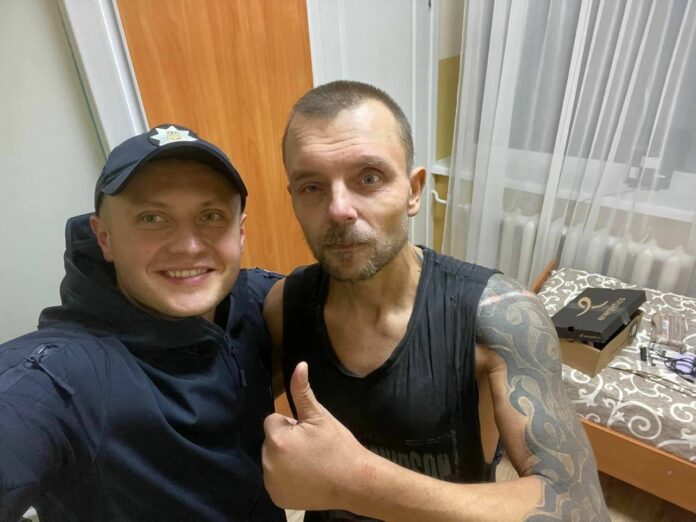 dvazhdy-kiborg-iz-donetska-istoriya-zashhitnika-azovstali-kotoryj-vernulsya-iz-plena
