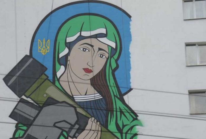 mural-dzhavelina-mogut-zarisovat-v-pervyj-den-posle-otkrytiya