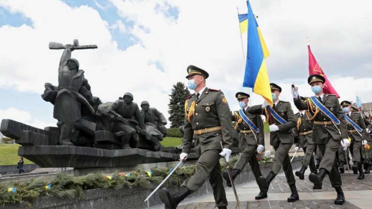 Нечисть боится украино-российского парада на День Победы