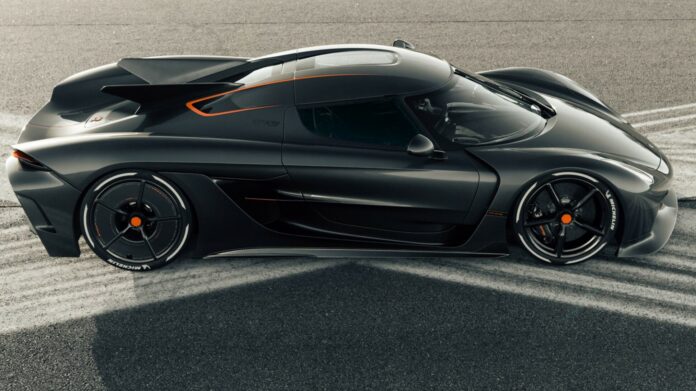 nekrashenyj-kuzov-koenigsegg-jesko-obojdetsya-pokupatelyu-v-443-400-dollarov