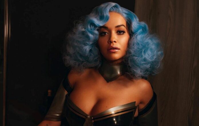 rita-ora-vypustila-goryachij-klip-how-to-be-lonely