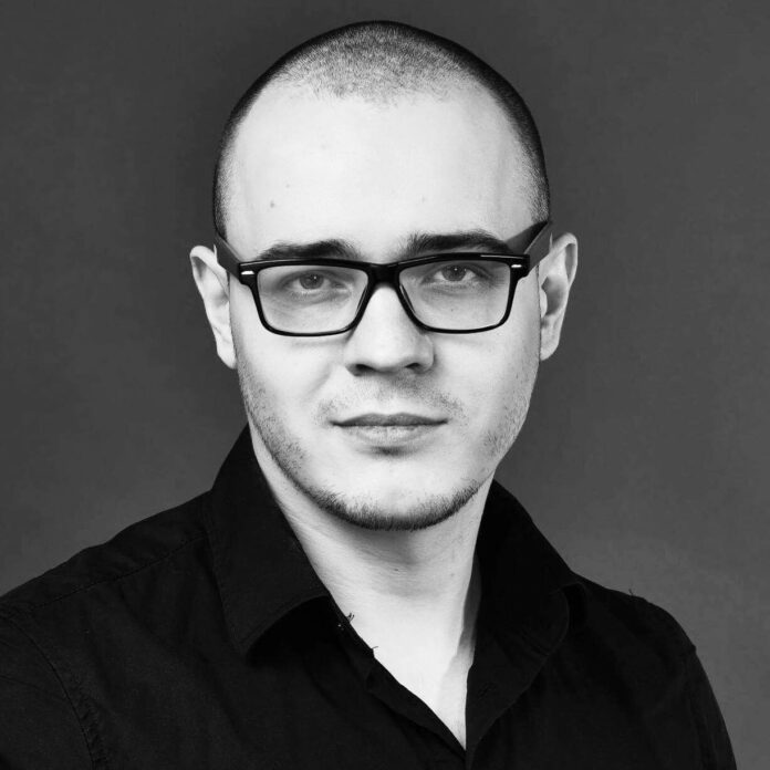 rossiya-mobilizuet-ne-menee-milliona-dolzhny-gotovitsya-potomu-chto-etot-potok-budet-sdavatsya-v-plen-tysyachami-petr-shuklinov