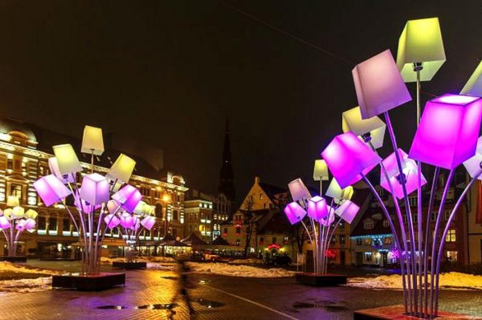v-rige-prohodit-grandioznyj-festival-sveta