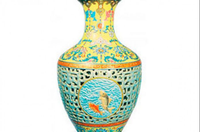 samuyu-doroguyu-kitajskuyu-vazu-pereprodali-vdvoe-deshevle