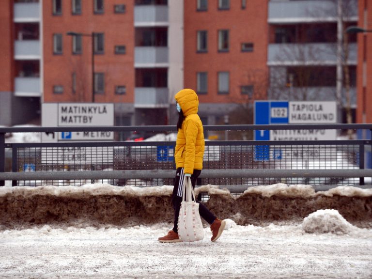 Секреты выживания: как в Финляндии жители справляются с сильными морозами